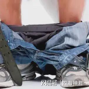 2失单刀+门前2米踢飞！姆巴佩低头沉默：陷2场球荒 被皇马球迷狂嘘