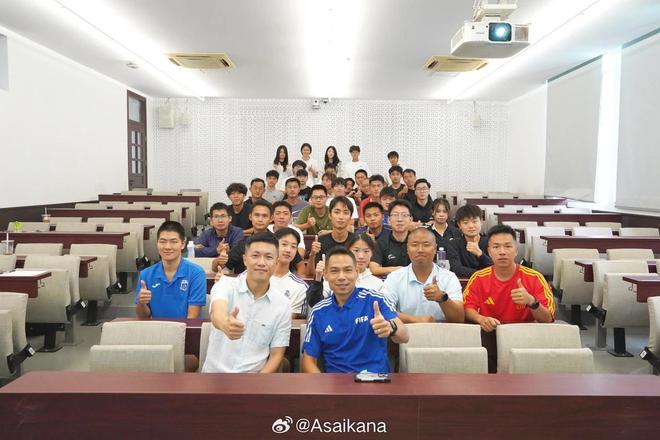 官方公布张琳艳伤情:遭右膝前交叉韧带断裂 已于9月28日完成手术