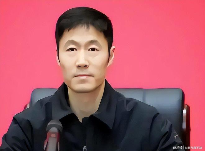 多打1人遭绝平!曼联1